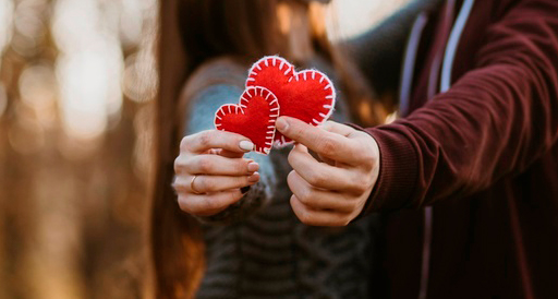 Zoosk vs OkCupid: What to Choose?
