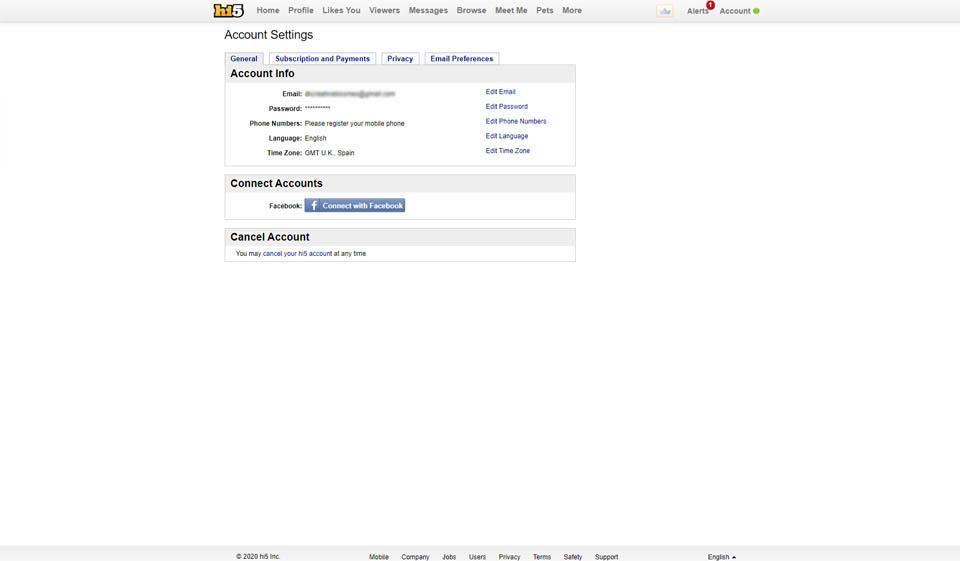 What Special Features Does hi5 Offer?
